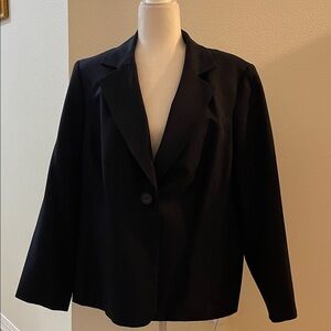 Kasper Women's Black Blazer